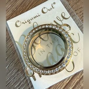 Authentic Origami Owl Medium Gold With Crystals Twist Off Locket LK1015 Bracelet